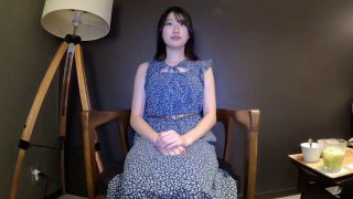 我的奶头被客人吸得又肿又红皇家华人 妄想透明人系列 电车痴汉猥亵清纯萝莉JK