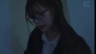 带学生妹到鲜芋X露逼...趁人不注意把自己「抠到出水」被旁人发现：不吃芋圆吃海鲜\t